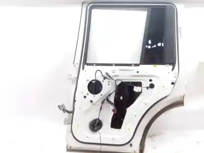 Автозапчастина б/у двері задні праві для land rover discovery iv (l319) 3.0 td 4x4 посилання на oem iam bfa780180  