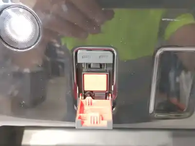 Second-hand car spare part interior light for otras marcas de  oem iam references   