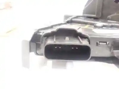Автозапчастина б/у замок дверей заднього лівого для kia stonic (yb) 1.0 t-gdi eco-dynamics+ посилання на oem iam 81410h8010  
