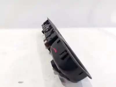 Second-hand car spare part left front power window switch for al de  oem iam references 254113300r dacia sandero diesel  
