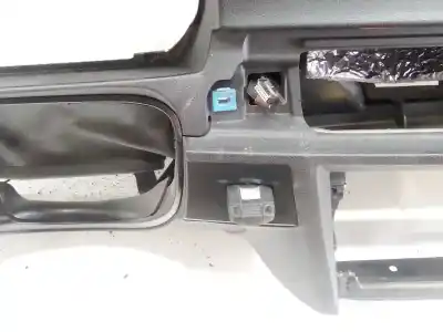 Peça sobressalente para automóvel em segunda mão tablier por bmw 3 (e90) 318 d referências oem iam 51457155768 51 45 7 155 768 