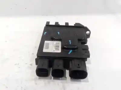 Автозапчасти б/у блок реле/предохранителей за renault scénic iii (jz0/1_) 1.2 tce ссылки oem iam 243800010r  
