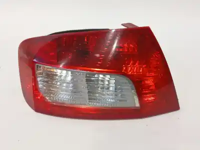 Gebrauchtes Autoersatzteil Rückleuchte Außen Links zum PEUGEOT 407 (6D_) 2.0 Bioflex (6DRFJB) OEM-IAM-Referenzen 9689089180  