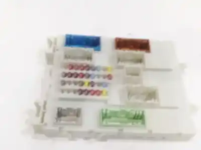 Second-hand car spare part fuse box unit for volvo v40 fastback (525) d2 oem iam references 30765069  31394964