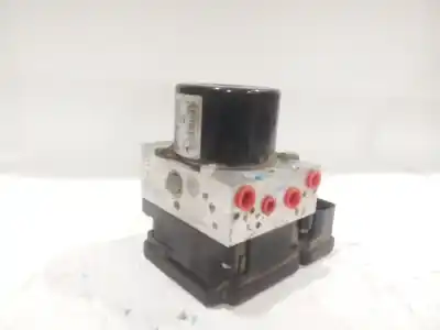 Second-hand car spare part abs for volvo v40 fastback (525) d2 oem iam references 31400645