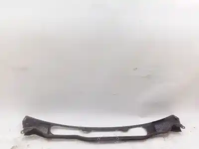 Peça sobressalente para automóvel em segunda mão grelha torpedo curcuvan por volvo v40 fastback (525) d2 referências oem iam 31278098  