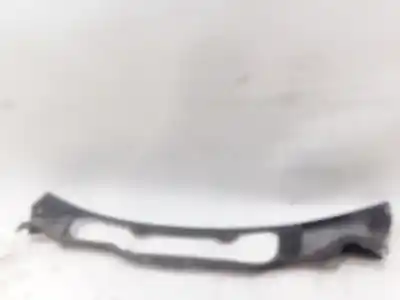 Peça sobressalente para automóvel em segunda mão grelha torpedo curcuvan por volvo v40 fastback (525) d2 referências oem iam 31278098  