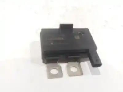 Second-hand car spare part fuse box unit for volvo v40 fastback (525) d2 oem iam references 31409364