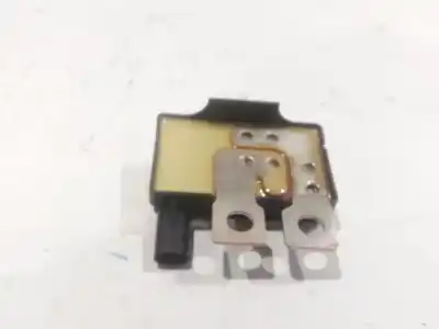 Second-hand car spare part fuse box unit for volvo v40 fastback (525) d2 oem iam references 31409364  