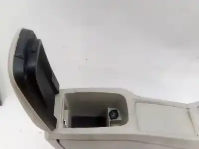 Автозапчасти б/у центральный подлокотник за volvo v40 fastback (525) d2 ссылки oem iam 31366331  código de tapizado/interiorp52g00