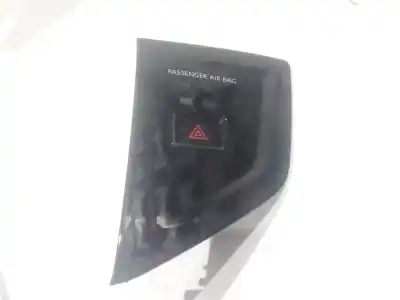 Second-hand car spare part Hazard Warning Lights for VOLKSWAGEN POLO VI (AW1, BZ1, AE1) 1.6 TDI OEM IAM references 6R0953509B  