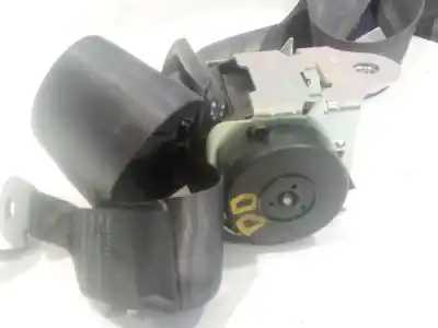 Автозапчастина б/у передній правий ремін безпеки для opel corsa e (x15) 1.3 cdti (08, 68) посилання на oem iam 627585900  