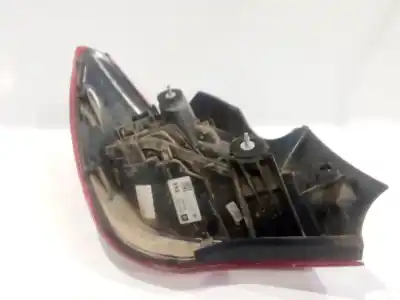 Автозапчасти б/у правый задний фонарь за opel corsa e (x15) 1.3 cdti (08, 68) ссылки oem iam 39012622  