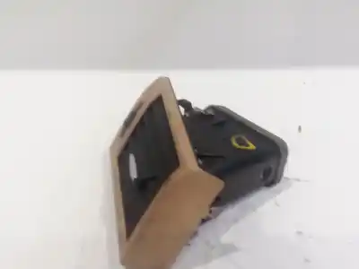 Second-hand car spare part air vent for bmw x3 (e83) 2.0 sd oem iam references 64223420588 64 22 3 420 588 