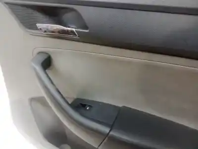 Автозапчастина б/у обликка задніх правіх дверей для seat toledo iv (kg3) 1.6 tdi посилання на oem iam 6ja867024a 6ja 867 024 a 