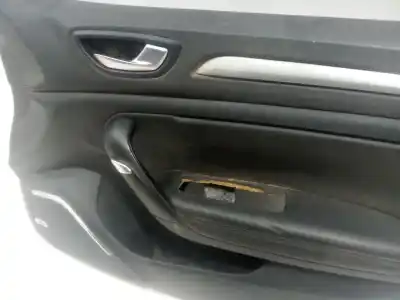 Автозапчастина б/у обработка передніх правіх дверей для renault megane iv hatchback (b9a/m/n_) 1.6 dci 130 (b9a4) посилання на oem iam   