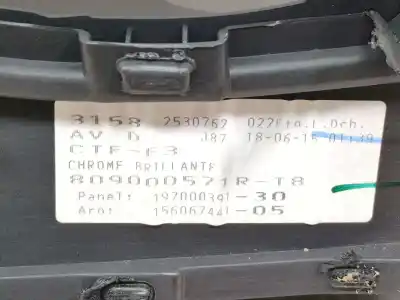 Pezzo di ricambio per auto di seconda mano rivestimento porta anteriore destro per renault captur i (j5_, h5_) 1.5 dci 90 riferimenti oem iam 809000571r  