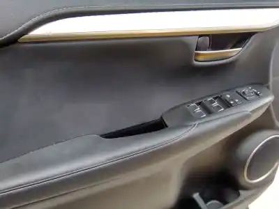 Автозапчасти б/у левая передняя дверь за lexus nx (_z1_) 300h awd (ayz15) ссылки oem iam 6700278030  color exterior 3r1
