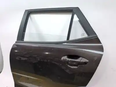 Автозапчасти б/у задняя левая дверь за kia stonic (yb) 1.2 cvvt ссылки oem iam 77003h8401  