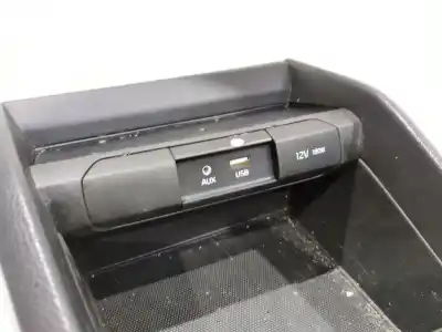 Автозапчасти б/у центральная консоль за kia stonic (yb) 1.2 cvvt ссылки oem iam bnw298  