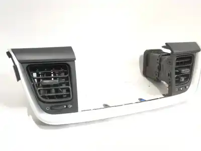 Автозапчасти б/у аэрационная решетка за kia stonic (yb) 1.2 cvvt ссылки oem iam 84740  