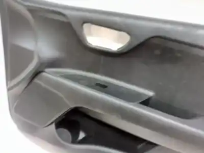 Автозапчастина б/у обработка передніх правіх дверей для kia stonic (yb) 1.2 cvvt посилання на oem iam 82302h8100wk 82302-h8100wk 