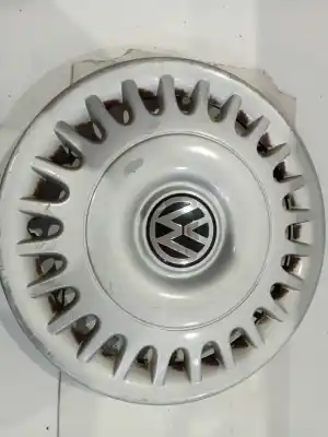 Second-hand car spare part hub caps for al de oem iam references 7d0601147a
