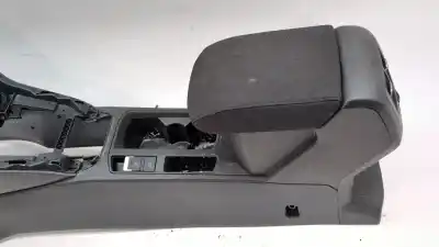 Pezzo di ricambio per auto di seconda mano bracciolo centrale per vw t-roc (a11, d11) 2.0 tdi scr riferimenti oem iam 2ga863241c 2ga 863 241 c 