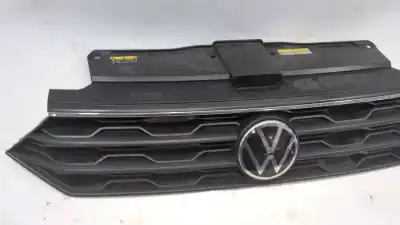 Автозапчасти б/у передняя решетка за vw t-roc (a11, d11) 2.0 tdi scr ссылки oem iam 2ga853651r 2ga 853 651 r 