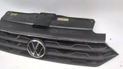 Автозапчасти б/у передняя решетка за vw t-roc (a11, d11) 2.0 tdi scr ссылки oem iam 2ga853651r 2ga 853 651 r 