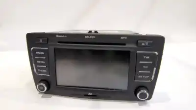 Second-hand car spare part AUDIO SYSTEM / RADIO CD for SKODA YETI (5L)  OEM IAM references 1Z0035156M 1Z0 035 156 M 28369047