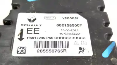 Pezzo di ricambio per auto di seconda mano centralina airbag per renault austral e-tech 200 hybrid riferimenti oem iam 682128500f  