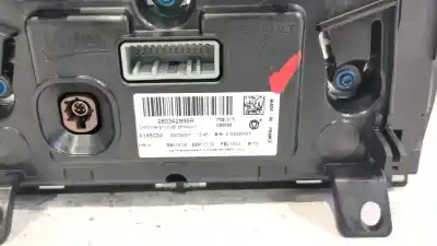 Second-hand car spare part multifunction display for al de  oem iam references 280342895r  renault captur ii año 2021