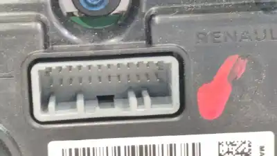 Second-hand car spare part multifunction display for al de  oem iam references 280342895r  renault captur ii año 2020