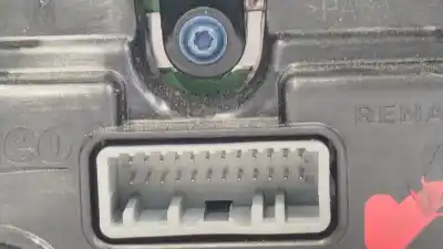 Second-hand car spare part multifunction display for al de  oem iam references 280342895r  renault arkana año 2022