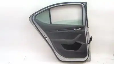 Автозапчастина б/у двері задні ліві для skoda octavia iv (nx3, nn3) 2.0 tdi посилання на oem iam 5e6833051 5e6 833 051 color exterior / nº de pintura 8e / a7w