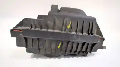 Second-hand car spare part air filter support for renault trafic ii autobús (jl) 2.0 dci 115 oem iam references 8200760899