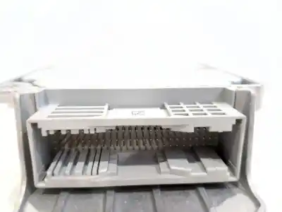 Peça sobressalente para automóvel em segunda mão centralina de airbag por bmw x3 (e83) 2.0 d referências oem iam 65773424581 bosch 0 285 301 870 31342458101q