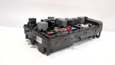 Pièce détachée automobile d'occasion boîtes à fusibles pour opel insignia a (g09) 2.0 cdti (68) références oem iam 22933569