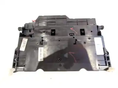 Second-hand car spare part fuse box unit for bmw x3 (e83) 2.0 d oem iam references 61138364530  