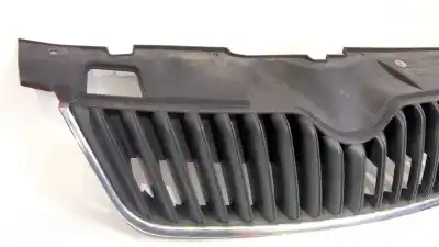 Автозапчастина б/у передня решіта для skoda fabia ii (542) 1.2 посилання на oem iam 5j0853668   Автозапчастина б/у передня решіта для skoda fabia ii (542) 1.2 посилання на oem iam 5j0853668