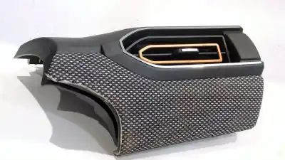 Pièce détachée automobile d'occasion grille d'aération pour dacia sandero iii 1.0 tce 90 eco-g références oem iam 683115486r