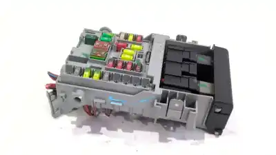 Pièce détachée automobile d'occasion boîtes à fusibles pour opel insignia a (g09) 2.0 cdti (68) références oem iam 13222786