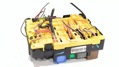 Автозапчасти б/у блок реле/предохранителей за peugeot rifter 1.6 hdi 92 ссылки oem iam 9804848580  