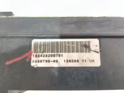 Pezzo di ricambio per auto di seconda mano scatola relè/fusibili per mini mini (r50, r53) one riferimenti oem iam 148079008 105428200701 13658611