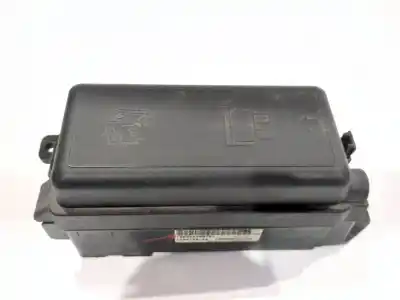Pezzo di ricambio per auto di seconda mano scatola relè/fusibili per mini mini (r50, r53) one riferimenti oem iam 148079008 105428200701 13658611