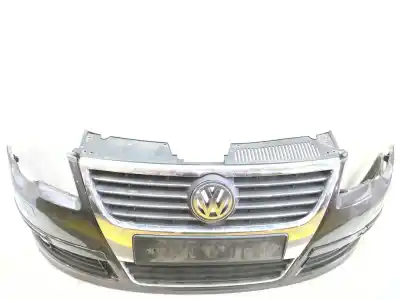 Pezzo di ricambio per auto di seconda mano PARAURTI ANTERIORE per VOLKSWAGEN PASSAT B6 (3C2) 2.0 TDI 16V Riferimenti OEM IAM 3C0807217E  
