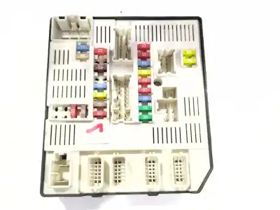 Автозапчасти б/у блок реле/предохранителей за otras marcas de  ссылки oem iam 284b66052r  renault kadjar 2016