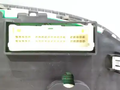 Peça sobressalente para automóvel em segunda mão quadrante por nissan qashqai / qashqai +2 i (j10, nj10, jj10e) 1.5 dci referências oem iam jd08e17m3m7b   Peça sobressalente para automóvel em segunda mão quadrante por nissan qashqai / qashqai +2 i (j10, nj10, jj10e) 1.5 dci referências oem iam jd08e17m3m7b