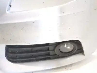 Автозапчасти б/у передний бампер за audi a4 b8 (8k2) 2.0 tdi ссылки oem iam 8k0807105 8k0 807 105 color exterior / nº de pintura p5 / x7w